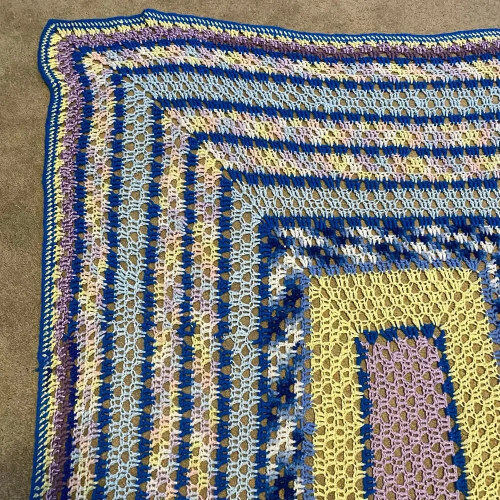 Vintage Handmade Crochet Granny Square Blanket Throw 56